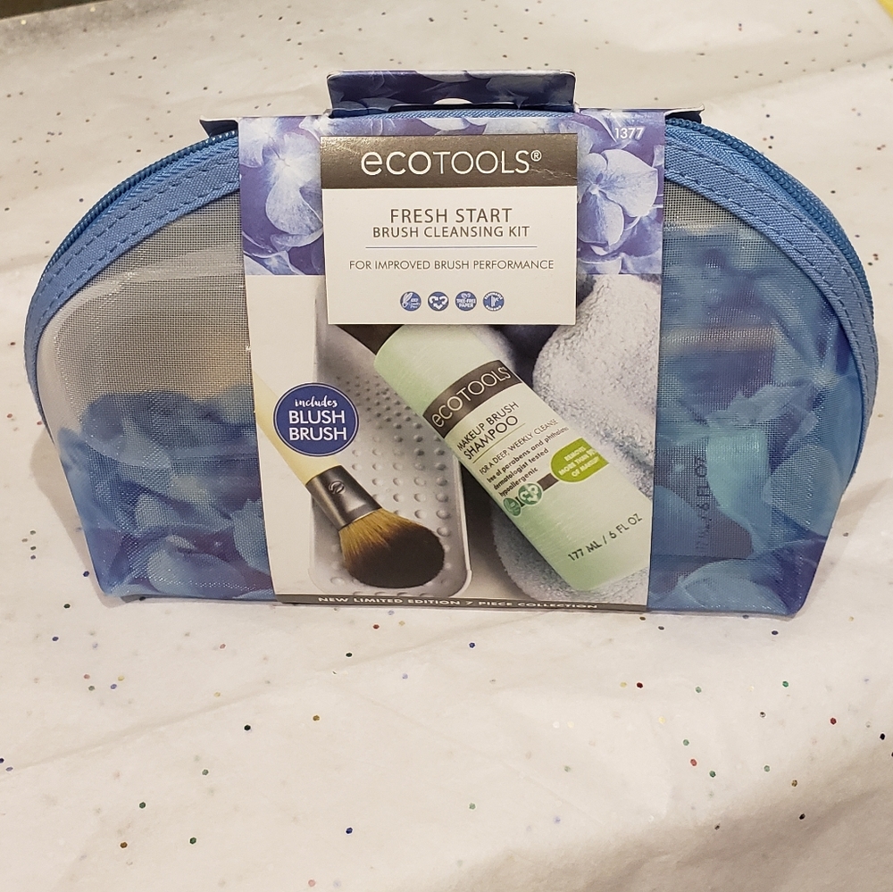 Ecotools Brush Cleansing Kit